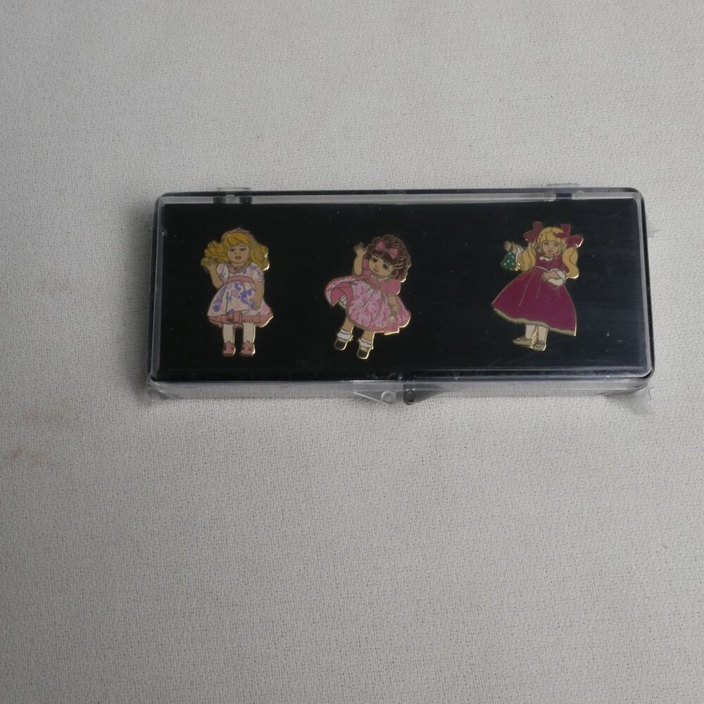 Marie Osmond 2001 Collectible Enamel Pin Set By L.L. Knickerbocker Co. Vintage